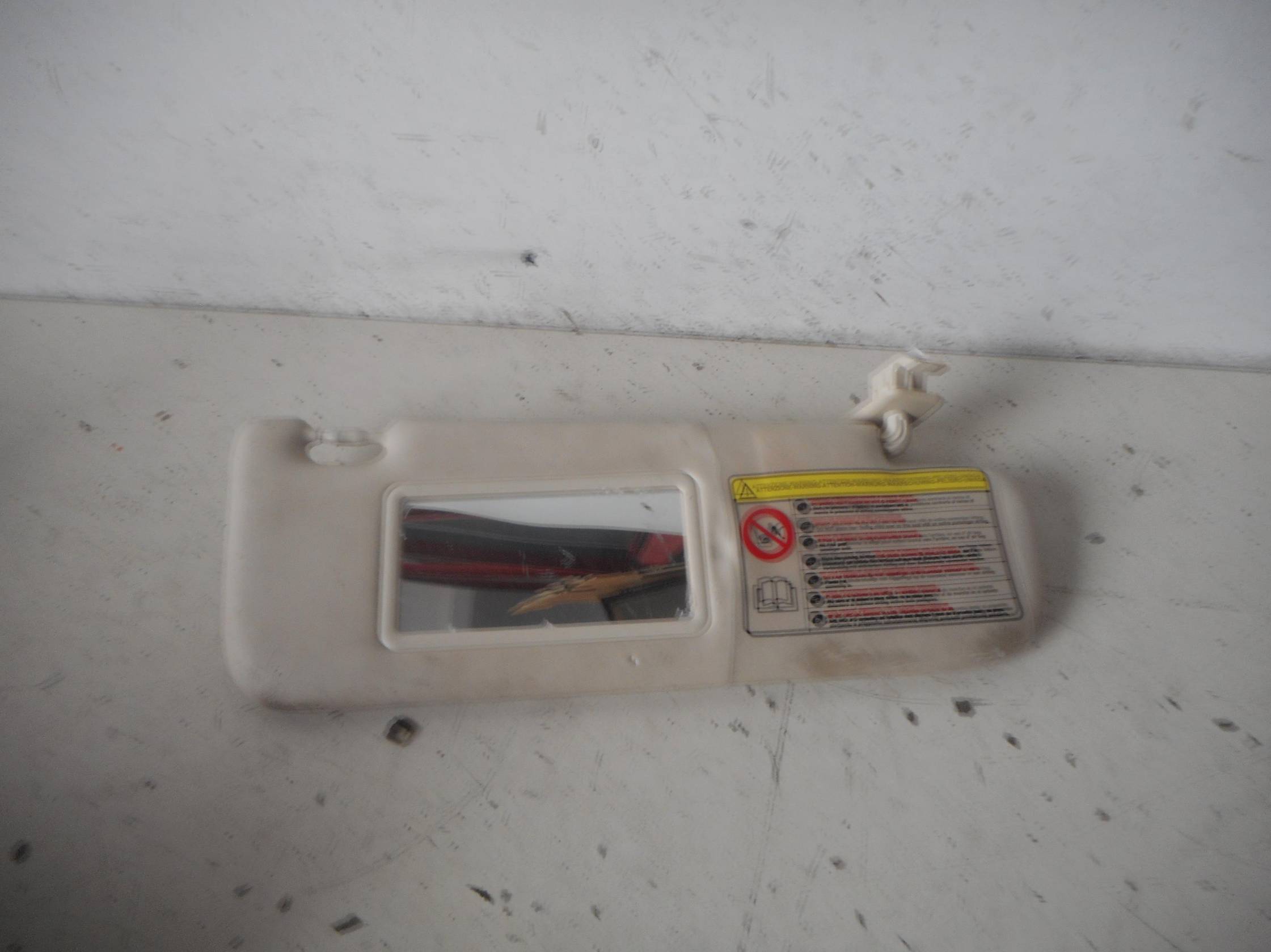 Aletta parasole parabrezza dx.